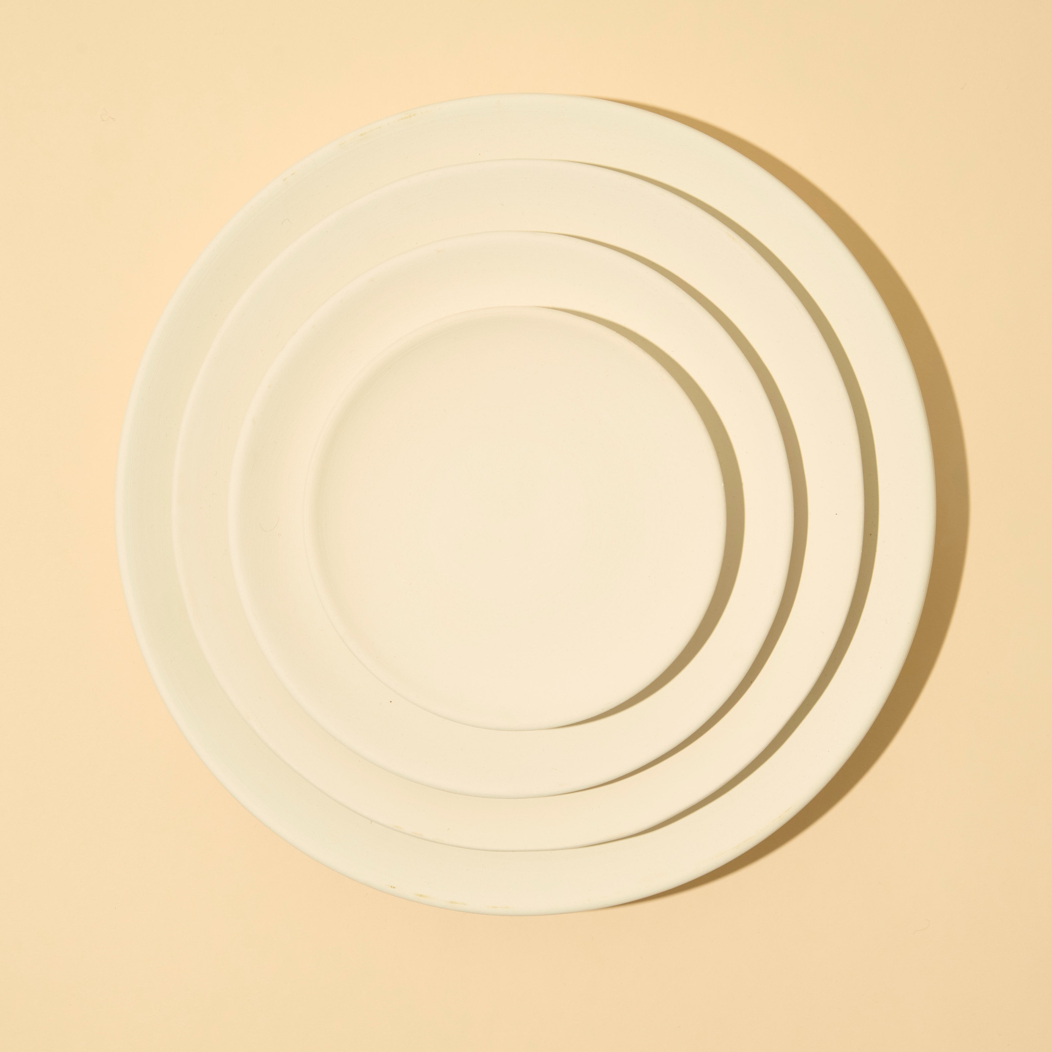 Classic plate without rim 